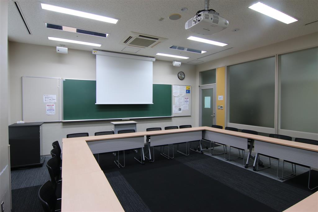 法政大学 ボアソナード・タワー｜施設紹介｜法政大学 教室設備ガイド